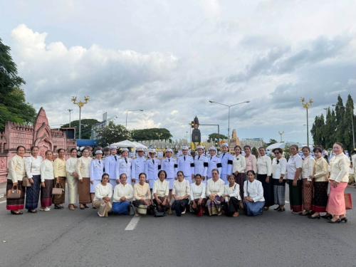 คณะกรรมการพัฒนาสตรีอำเภอโนนสุวรรณ: ร่วมกิจกรรมเนื่องในวันนวมินทรมหาราช